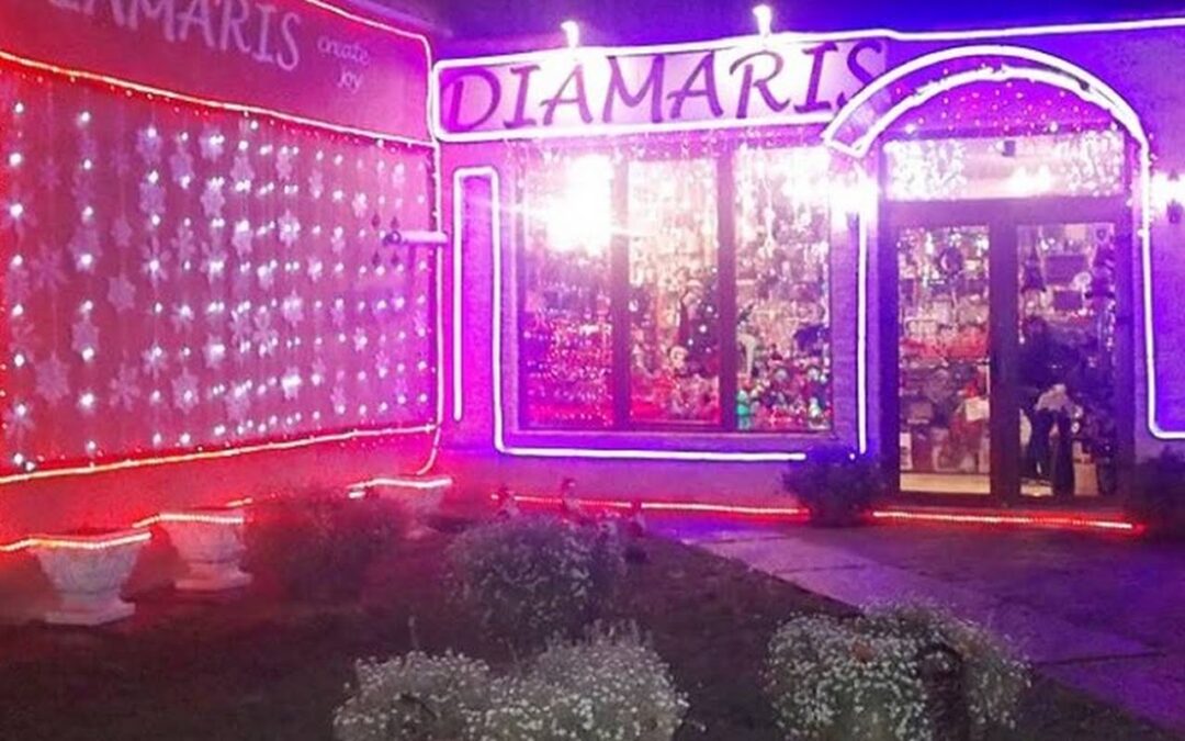 Diamaris Hunedoara, fațada decorată Crăciun/Sărbători (2017)